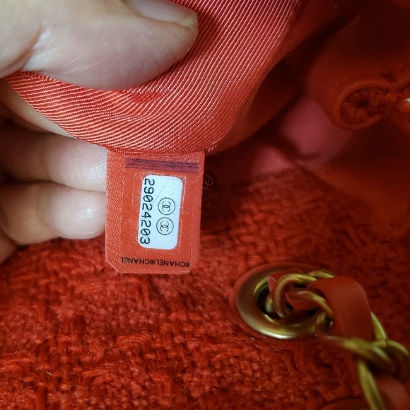 Chanel single flap red tweed 2020 bag - Picture 4 of 7